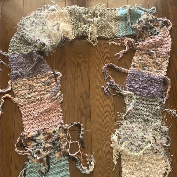 Boho Knitted Scarf NWT - Picture 3 of 4